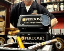 Perdomo And Karen Berger Events (4)